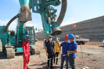 晚上八九点钟的太阳——江南游戏智能服务万里行新疆纪实