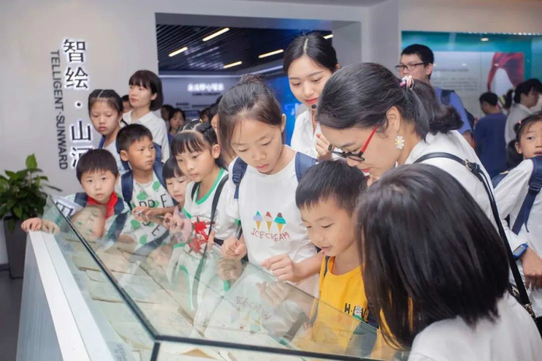 公司托管子女，员工暑期无忧 ——江南游戏智能职工子女暑期托管班开班