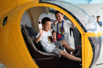 江南游戏航空签约湖南航空技校，走校企融合发展道路