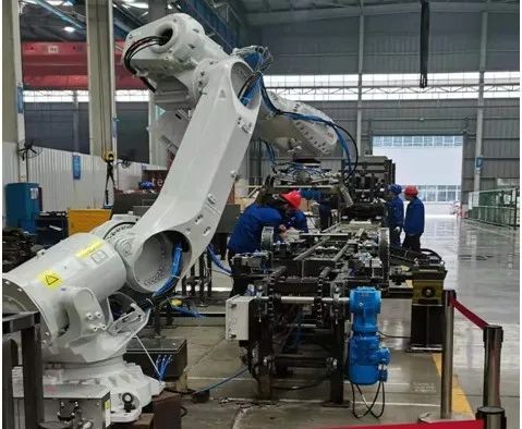 中际江南游戏熔锌铸锭码垛自动线成套设备顺利发货