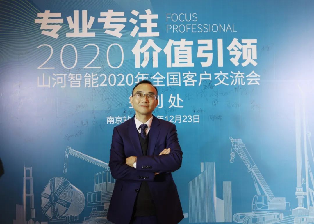 十年江南游戏“拓荒牛”