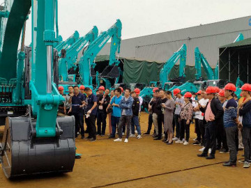 快来“网红”打卡点 ——江南游戏智能工业城