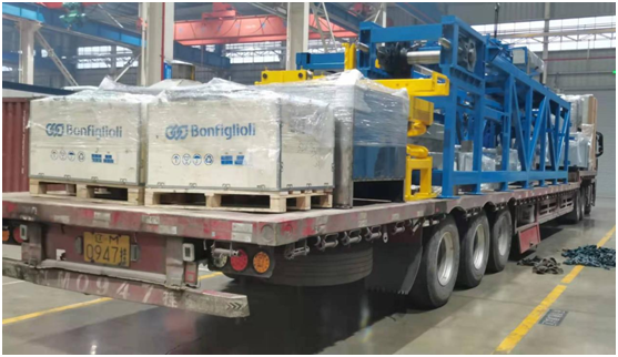 中际江南游戏熔锌铸锭码垛自动线成套设备顺利发货