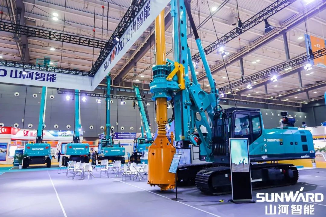 “江南游戏绿”亮相长沙国际工程机械展，50余款产品尽显江南游戏智能创新实力