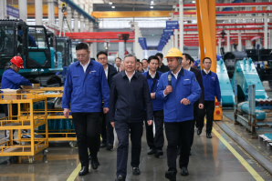 中国联通党组书记、董事长王晓初到访江南游戏智能