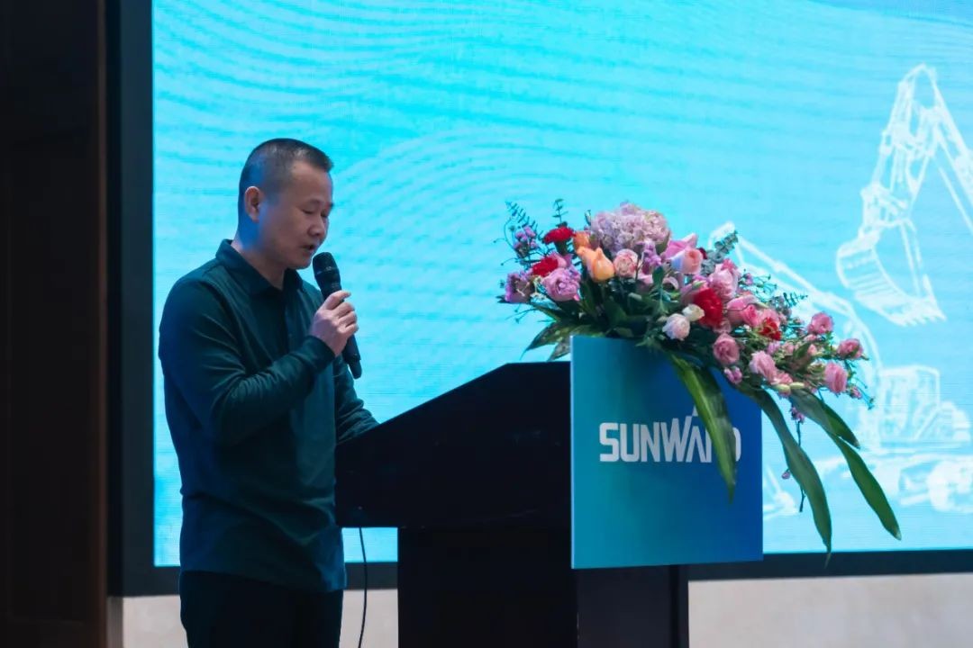 同心克难再腾飞，携手齐心冲万台——2021江南游戏智能挖掘机经销商年会圆满召开