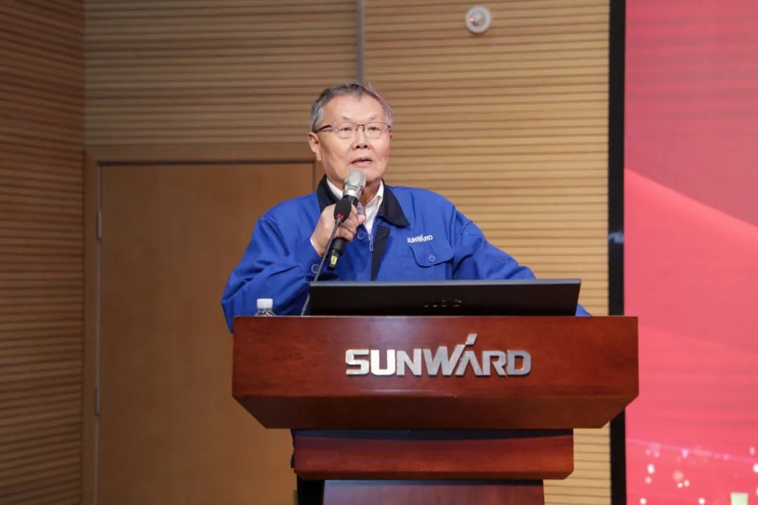 江南游戏智能中高层干部晚间集中“充电”