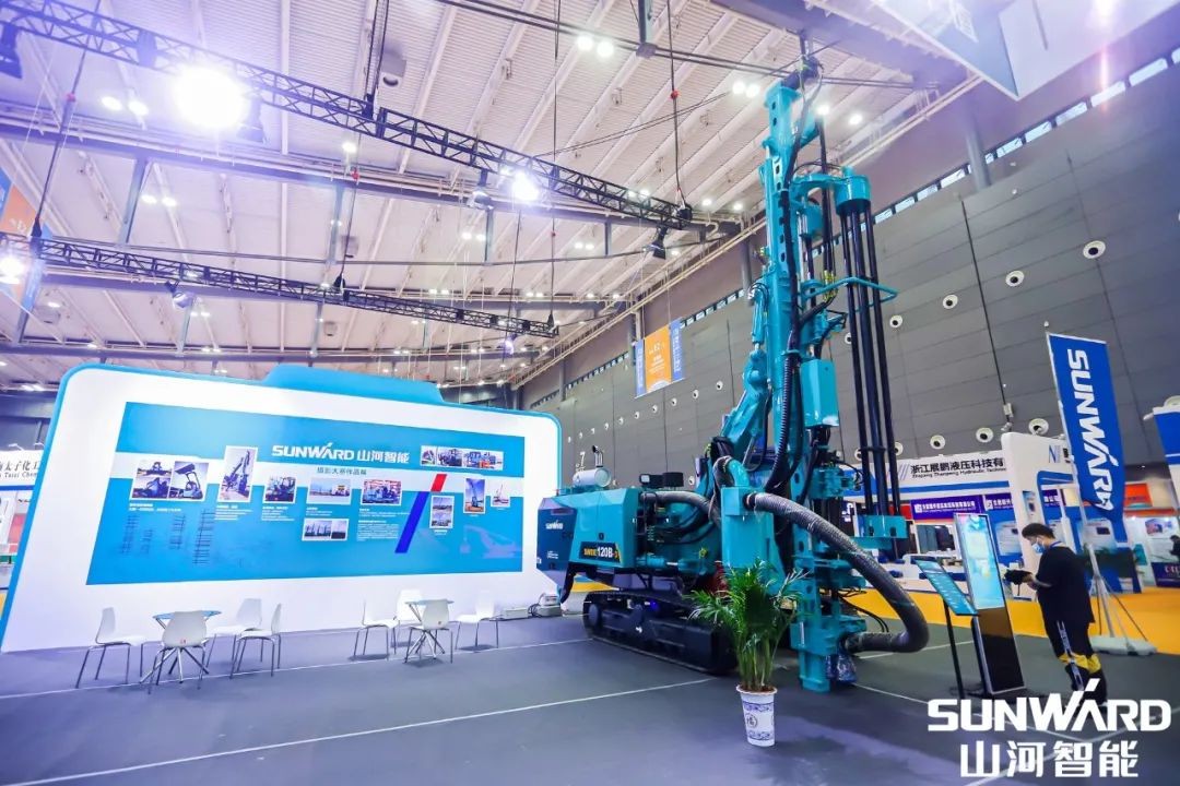 “江南游戏绿”亮相长沙国际工程机械展，50余款产品尽显江南游戏智能创新实力