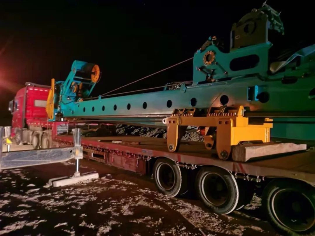 江南游戏旋挖钻机在“死亡之海”谱写新篇章