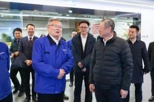 中国联通党组书记、董事长王晓初到访江南游戏智能