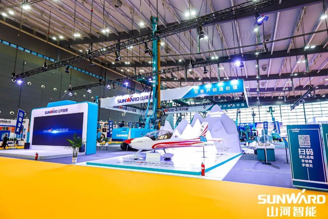 “江南游戏绿”亮相长沙国际工程机械展，50余款产品尽显江南游戏智能创新实力