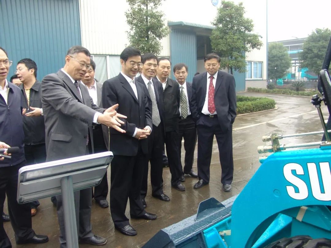 周强调研江南游戏智能：加强知识产权保护 服务创新驱动发展