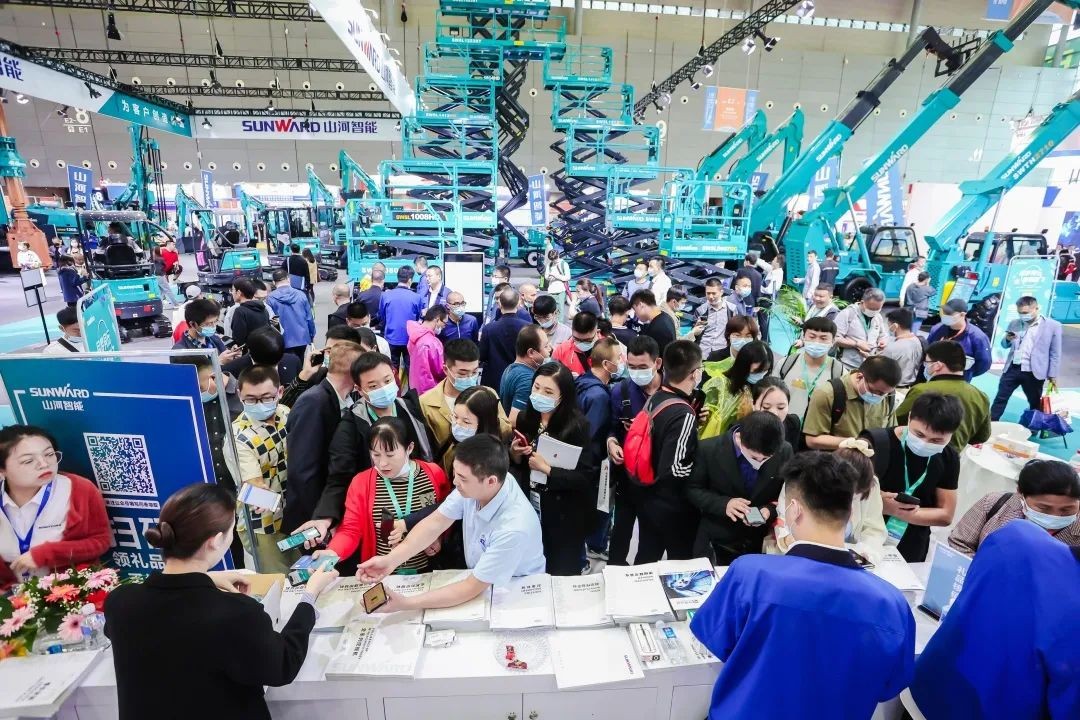 “机甲盛宴”长沙展圆满收官！江南游戏智能展区亮点精彩回顾