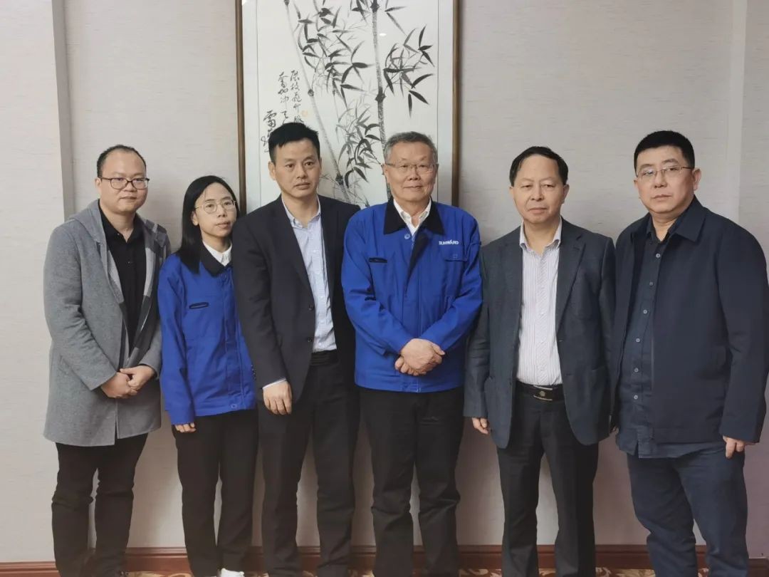 珠海航空城集团考察江南游戏智能