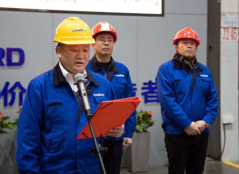 江南游戏智能微小挖打开日本市场