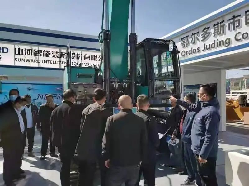 江南游戏智能绿巨人闪亮登场鄂尔多斯国际煤博会