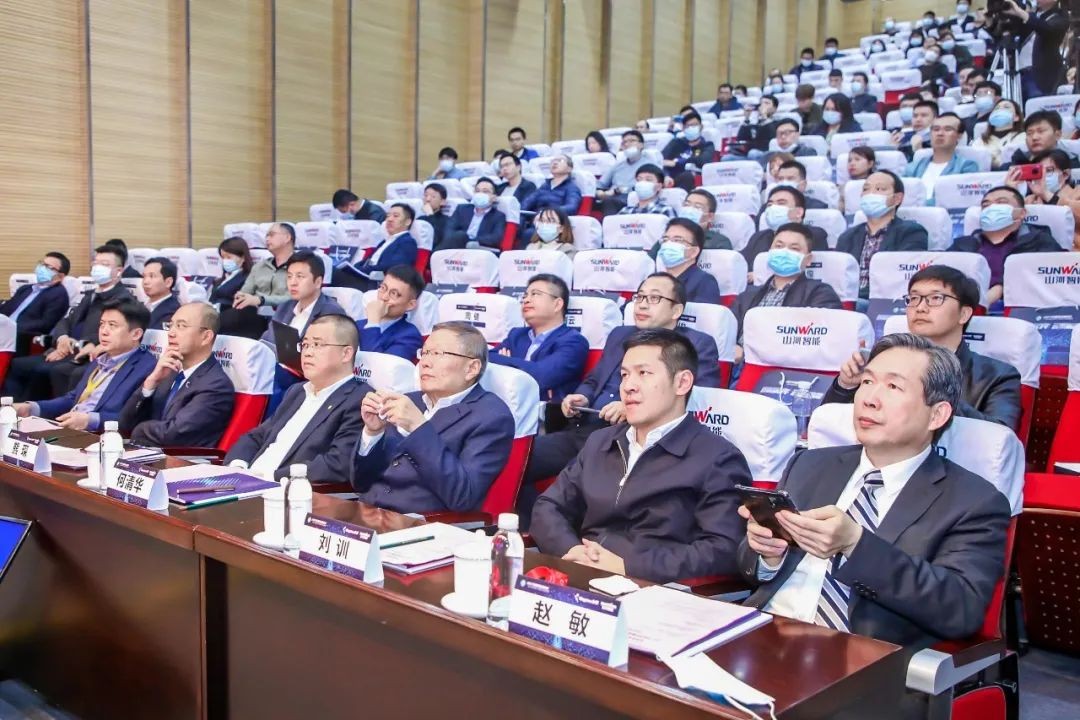 信息技术与制造业如何深度融合发展？行业大咖云集江南游戏现场论道