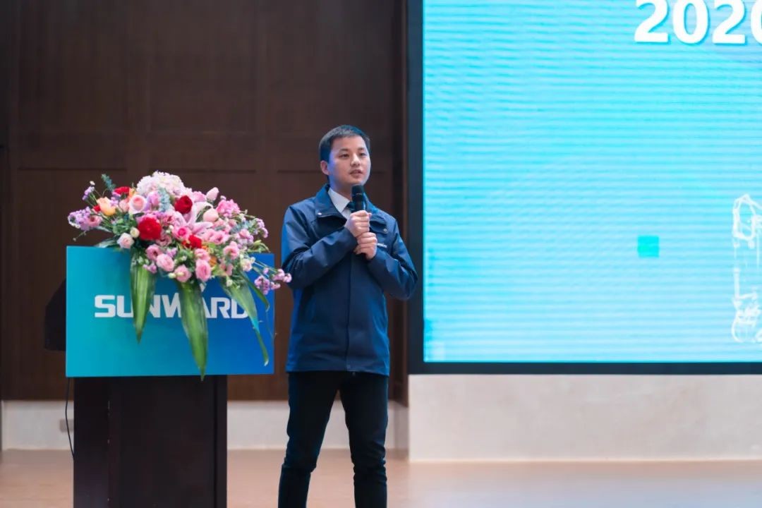 同心克难再腾飞，携手齐心冲万台——2021江南游戏智能挖掘机经销商年会圆满召开