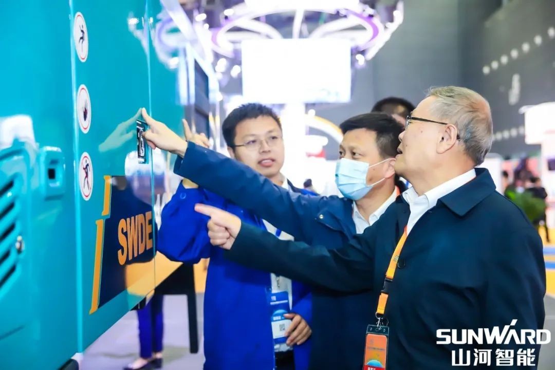 “江南游戏绿”亮相长沙国际工程机械展，50余款产品尽显江南游戏智能创新实力