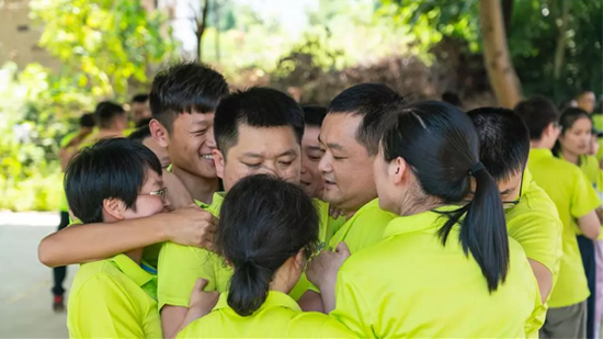 【夯基础 强执行 跨高度】2019江南游戏智能挖掘机营销公司拓展训练营顺利开展