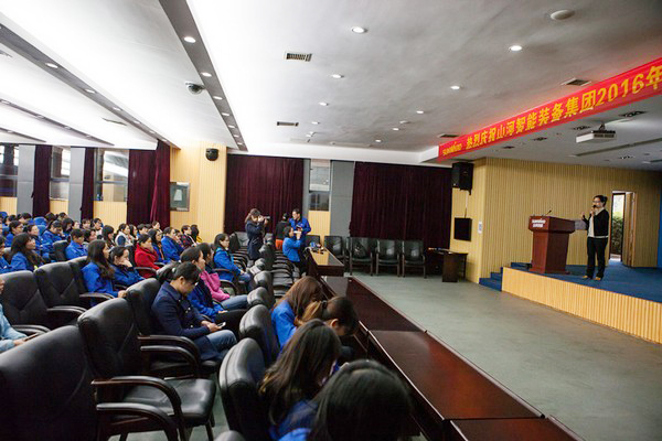 欢度三八节温暖江南游戏家