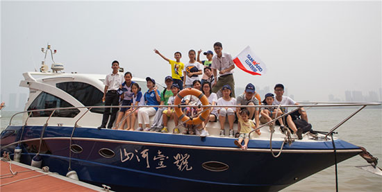 这个夏天，亲子玩转江南游戏智能“三栖”装备