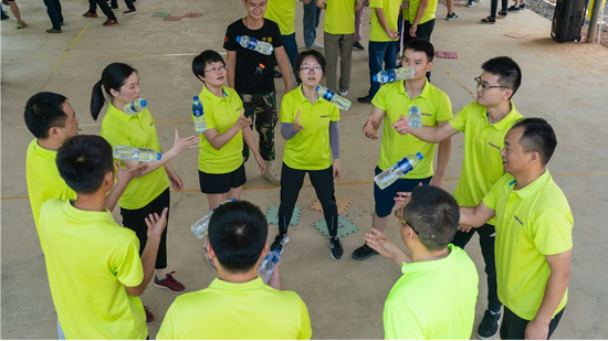 【夯基础 强执行 跨高度】2019江南游戏智能挖掘机营销公司拓展训练营顺利开展