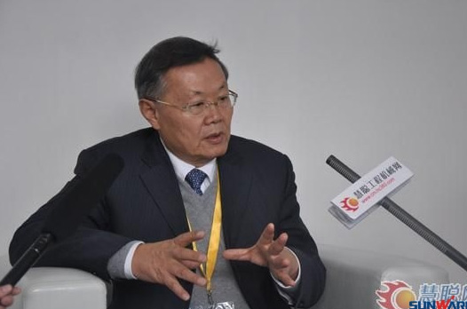 【宝马访谈】江南游戏智能董事长何清华教授