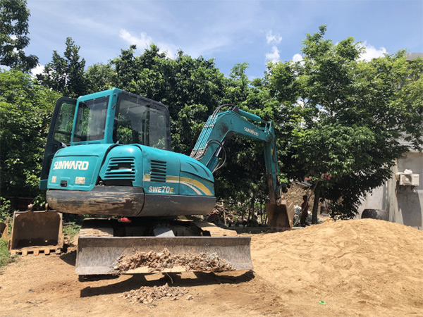 江南游戏智能挖掘机，一台顶几台！