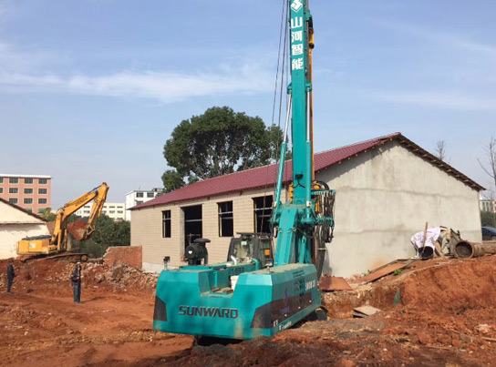 跨行创业，江南游戏智能旋挖钻十个月帮他回本！