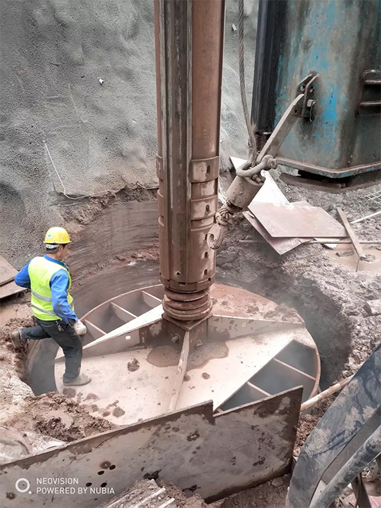 3.5米直径高效入岩，他携江南游戏智能旋挖名动山城