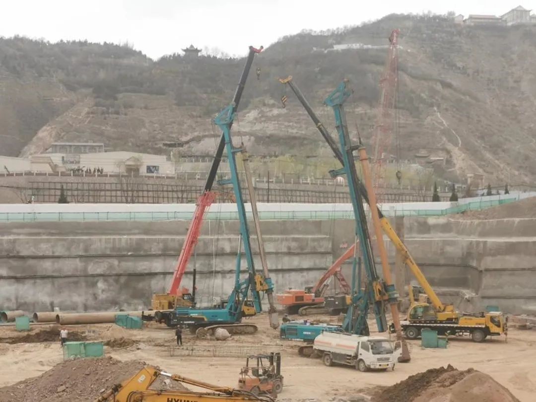 金戈铁马工程路 风雨无阻选江南游戏