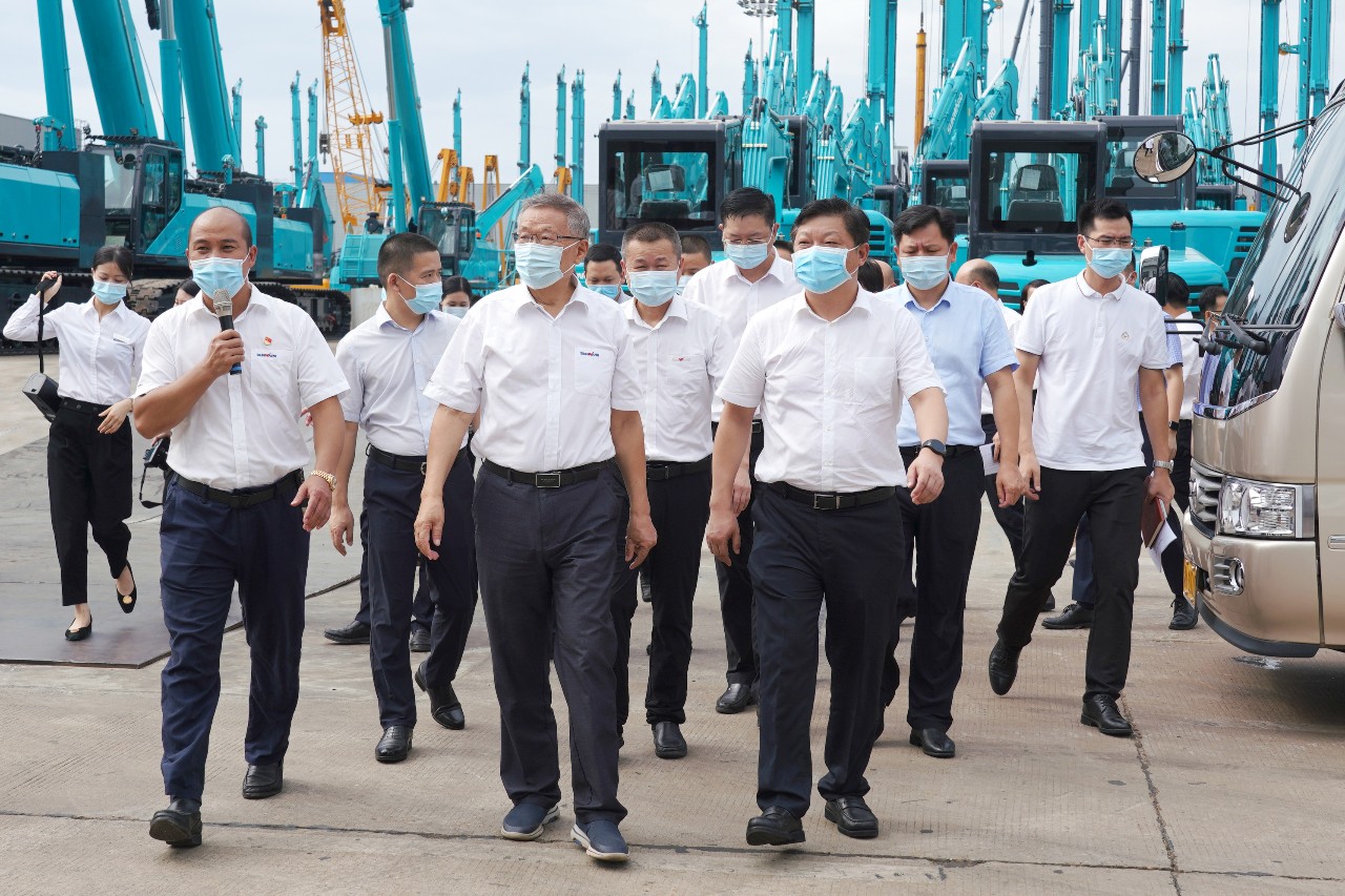 长沙县委书记付旭明调研江南游戏智能