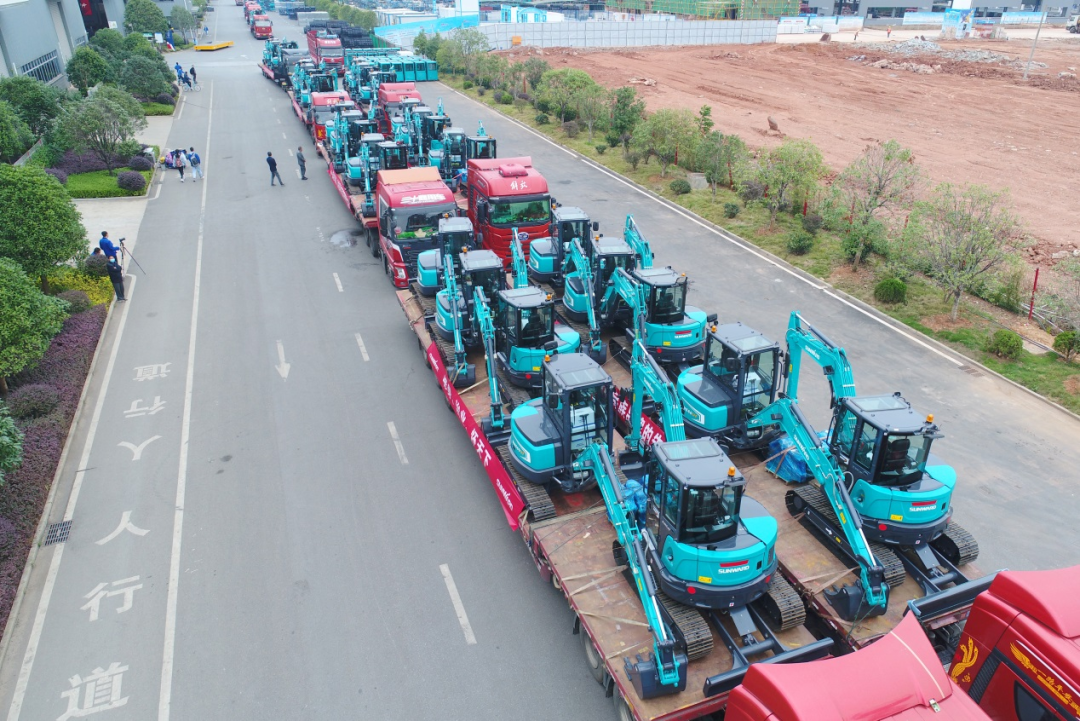 助力祖国西南地区建设！江南游戏智能国内首批SWE60UF无尾挖掘机批量交付