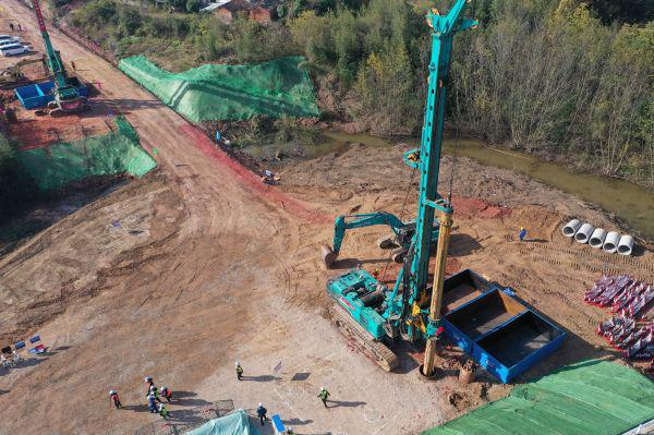 首根桩基开钻！江南游戏智能助力新建沪渝蓉高速铁路建设