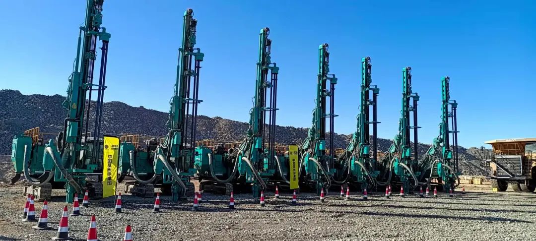 疫情当下，逆行非洲——江南游戏智能凿岩设备团队海外服务纪实