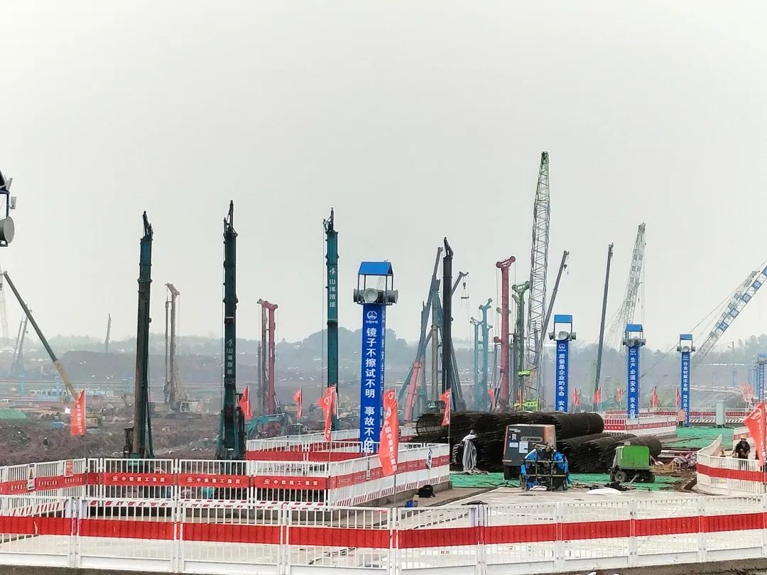 “江南游戏绿”精彩亮相！江南游戏智能装备全面助力长沙机场改扩建项目