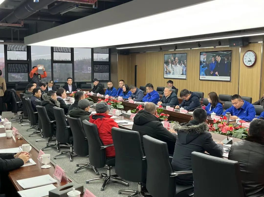 湖南异地商会联合会组织海外湘商来访江南游戏智能