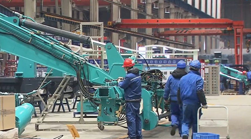 向着冲刺目标全力以赴！江南游戏智能正式开工