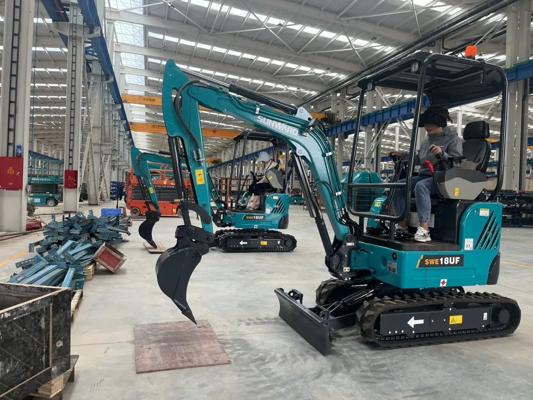 “太绝了!”江南游戏智能代表长沙精彩亮相湖南省第一届职业技能大赛绝技绝活展演