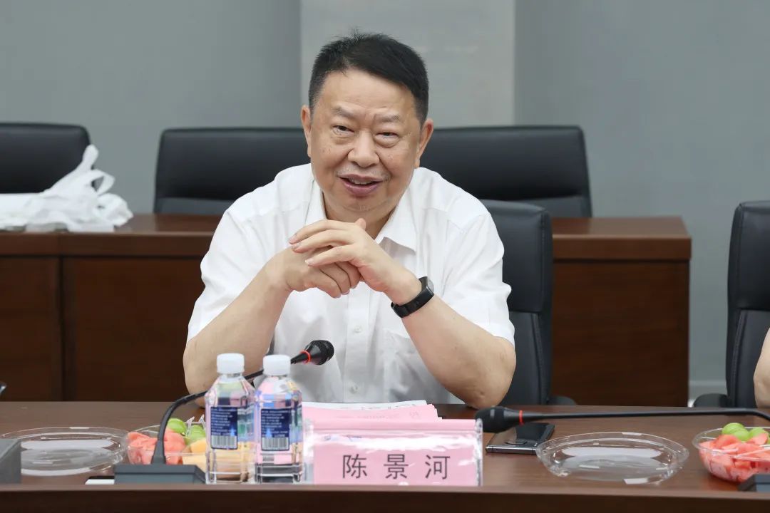 紫金矿业集团党委书记、董事长陈景河莅临江南游戏智能考察交流