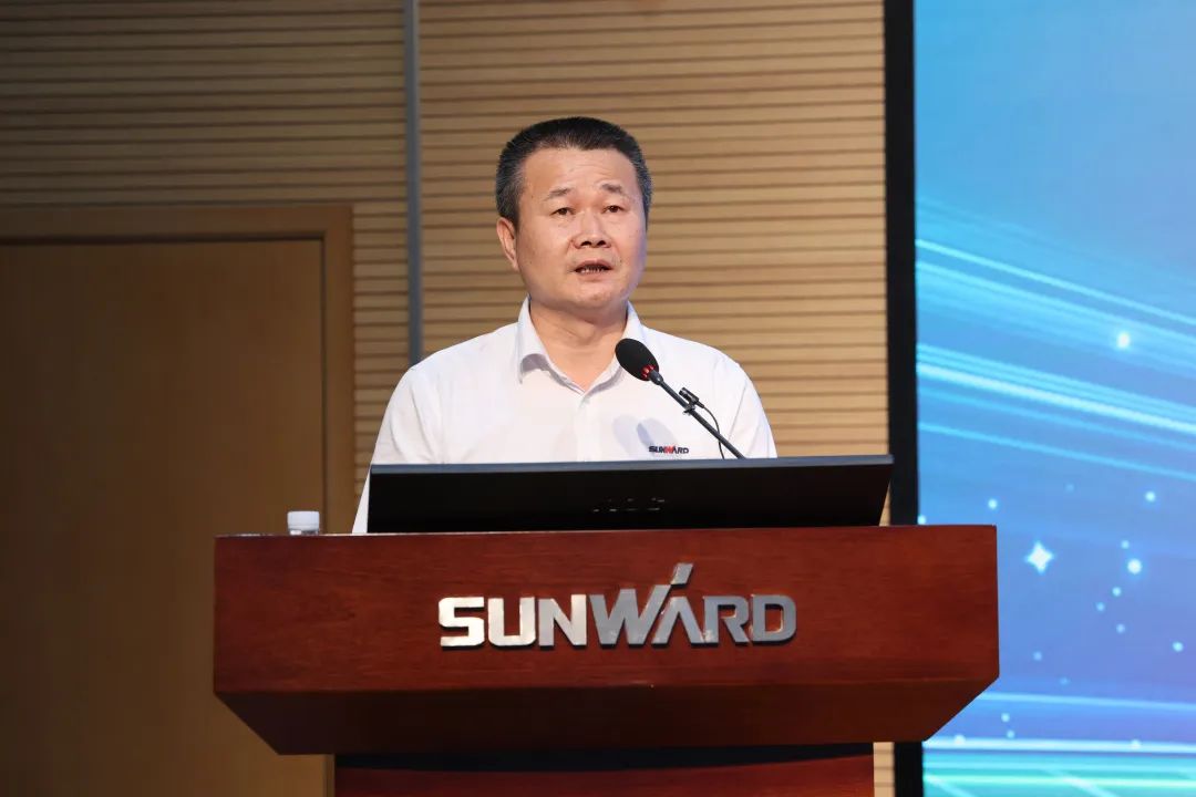 凝心聚力奋力拼搏，向高质量发展交出精彩答卷！江南游戏智能召开全体干部大会