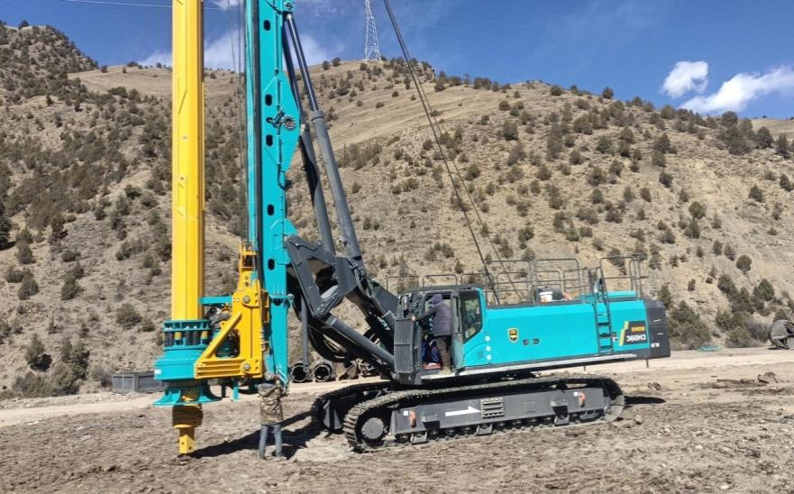 决战“世界之巅”！江南游戏智能旋挖钻机实力助建川藏铁路