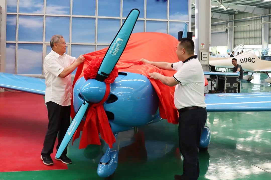 23个月交付100架!江南游戏航空第 199、200 架阿若拉飞机顺利下线交付