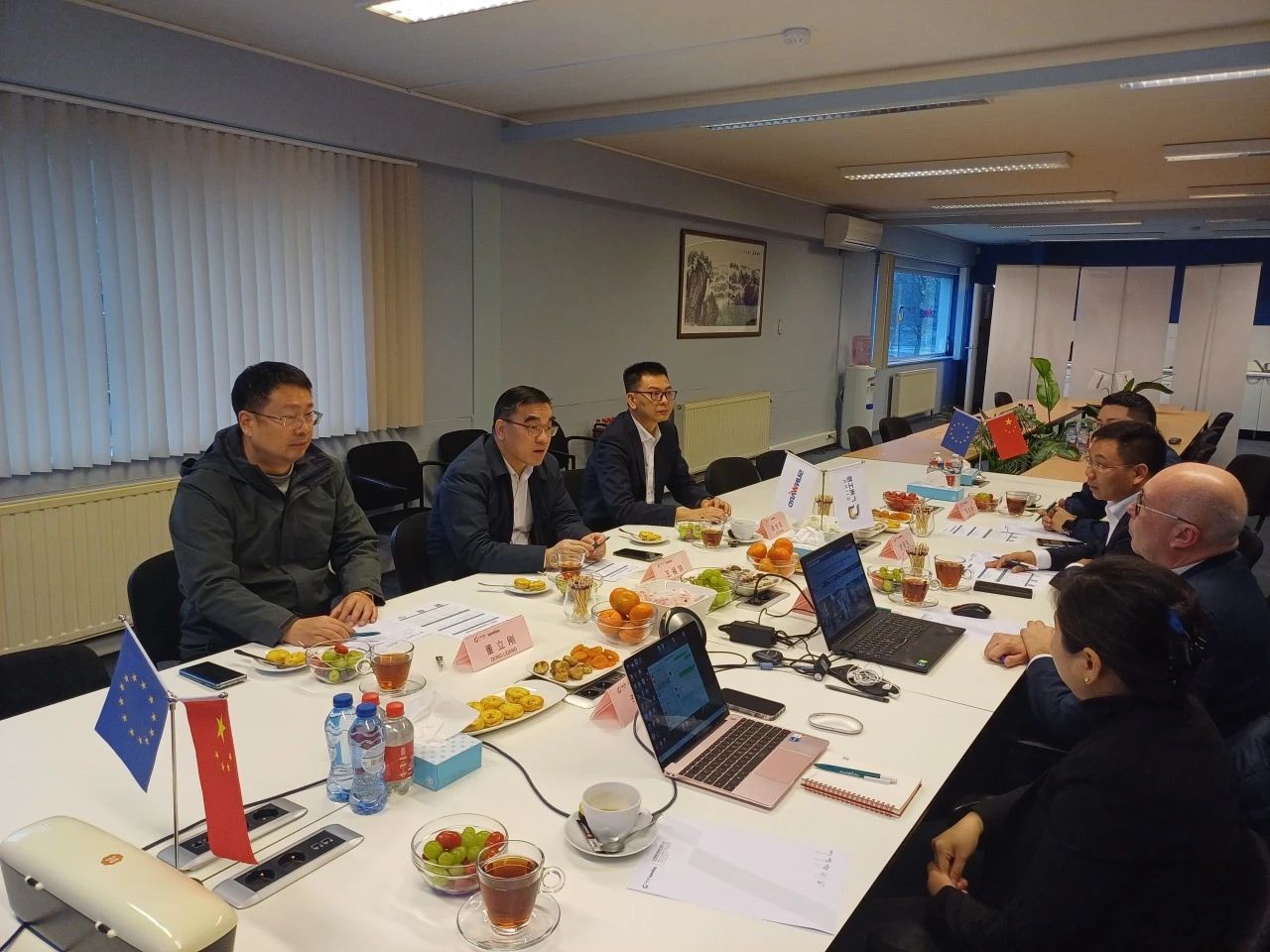 广州工控集团总经理王福铸率队考察江南游戏智能欧洲子公司
