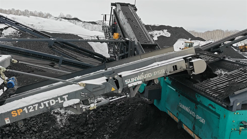 不惧-30℃极寒挑战,江南游戏普石勒破碎筛分设备稳定运行!