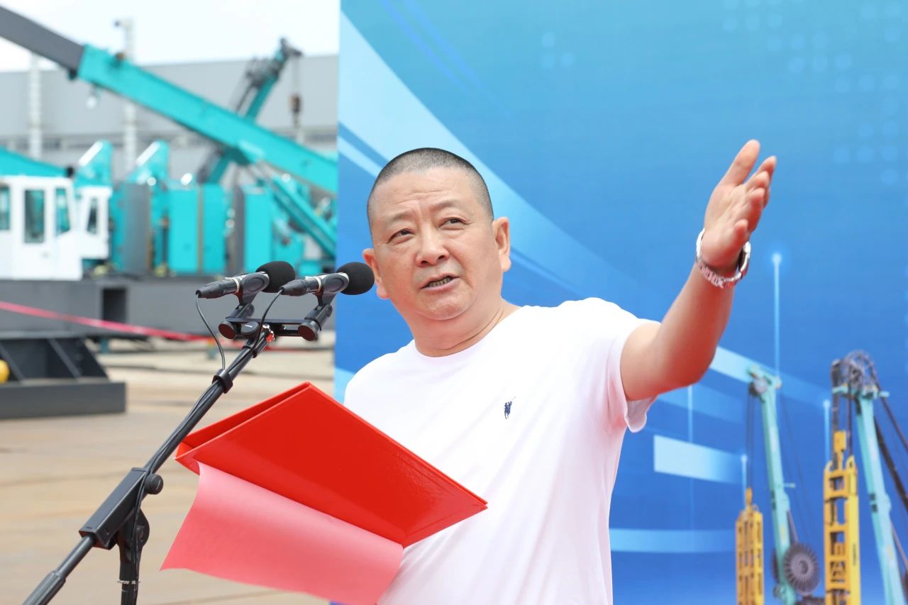 “破纪录王者”再出征!江南游戏智能SWDM800旋挖钻机成功交机